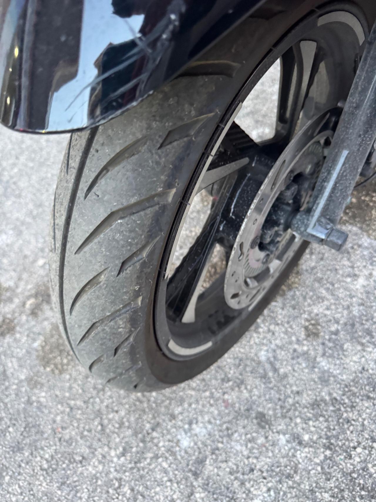 Peugeot Tweet 125 Gt