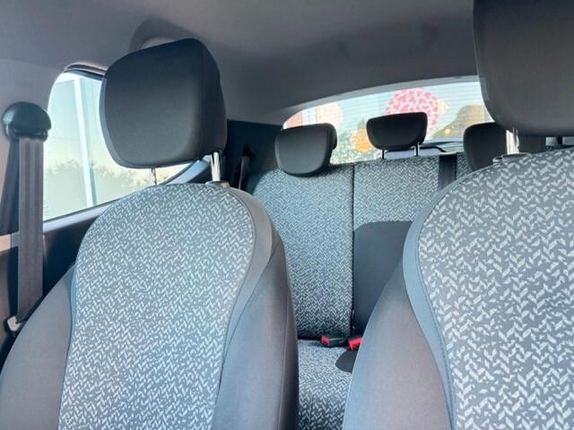Lancia Ypsilon HYBRID soli 39000 km da 90 euro al mese