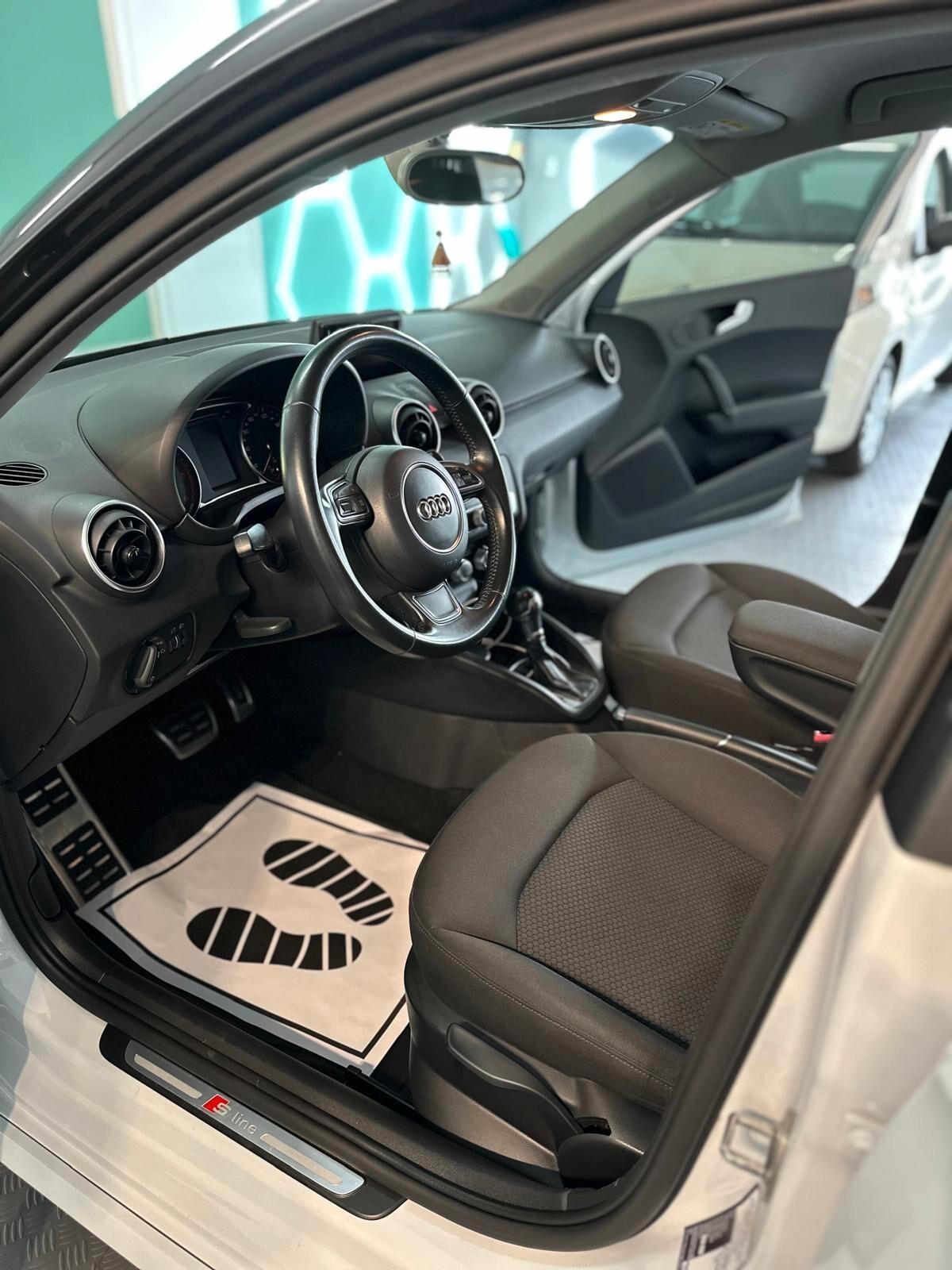 Audi A1 1.6 TDI 116 CV S tronic Admired