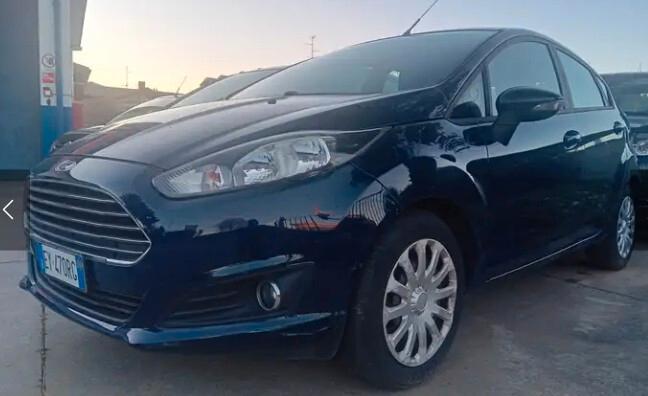 Ford Fiesta 1.5 TDCi 75CV 5 porte Titanium