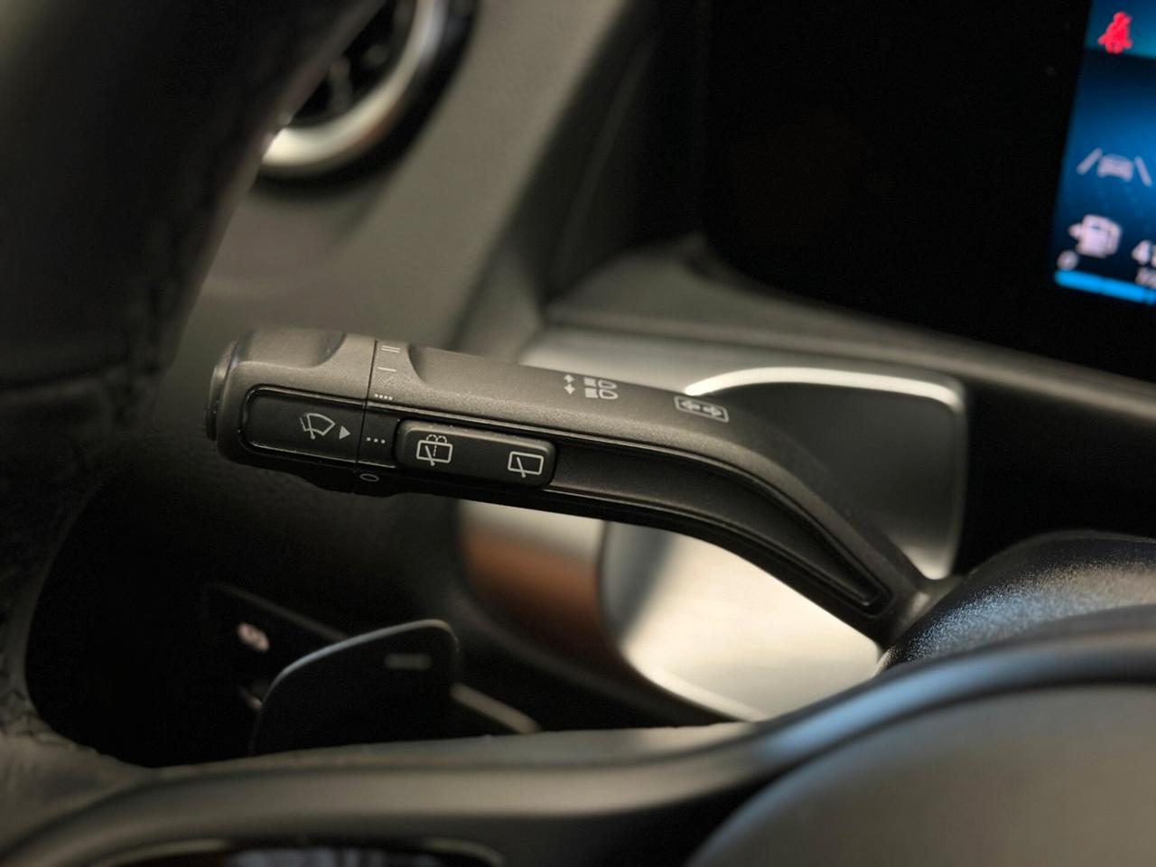 Mercedes-benz GLB 180 d Automatic