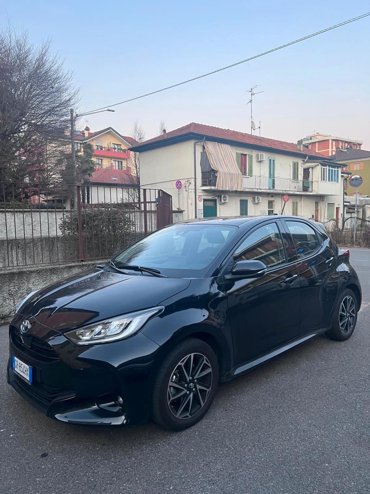 Toyota Yaris 1.5 Hybrid 5 porte Trend