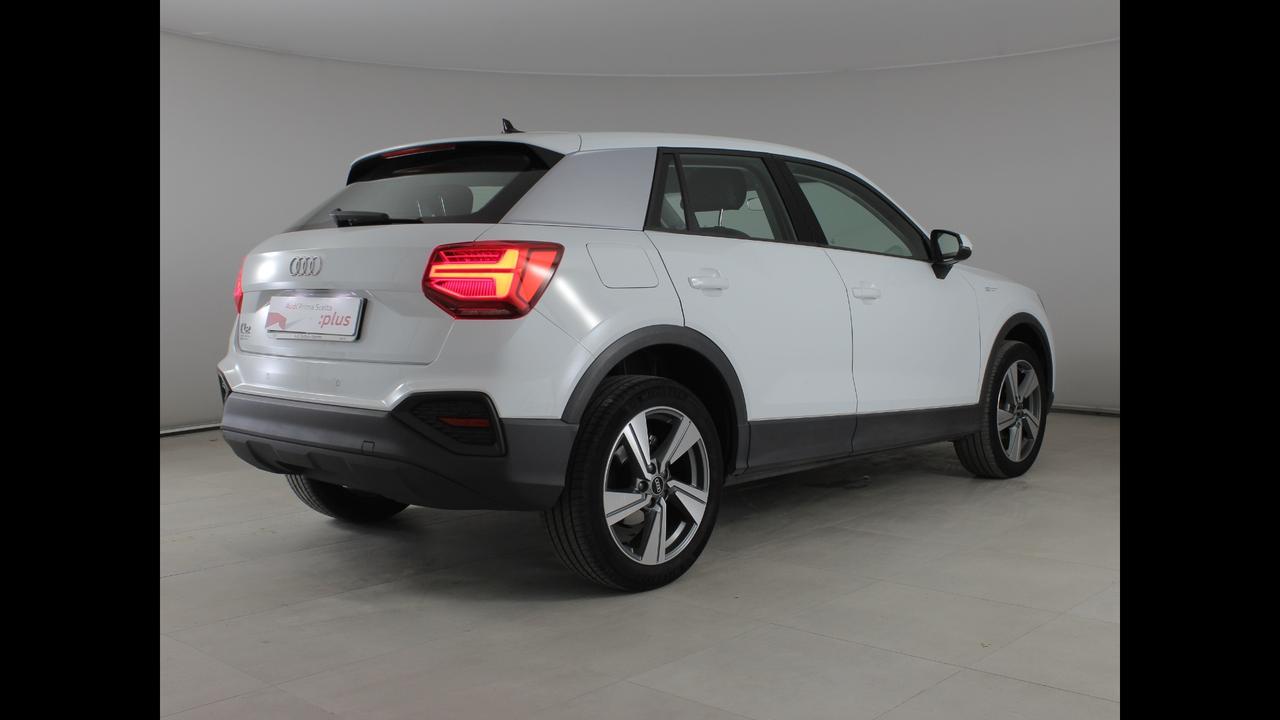 AUDI Q2 I 2021 - Q2 35 1.5 tfsi Admired s-tronic