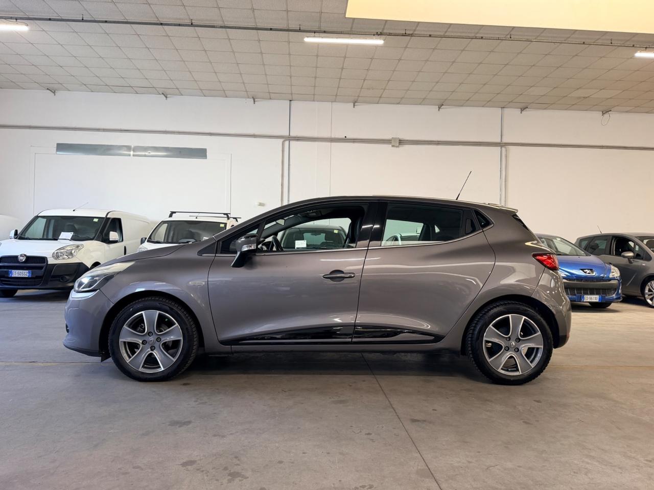 Renault Clio 1.5 dCi 8V 75CV 5 porte Costume National