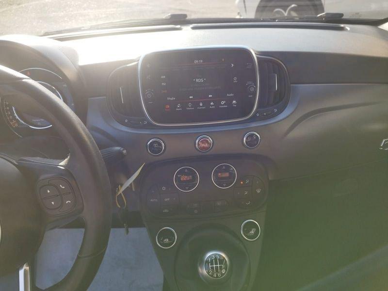 FIAT 500 500 1.0 Hybrid Rockstar