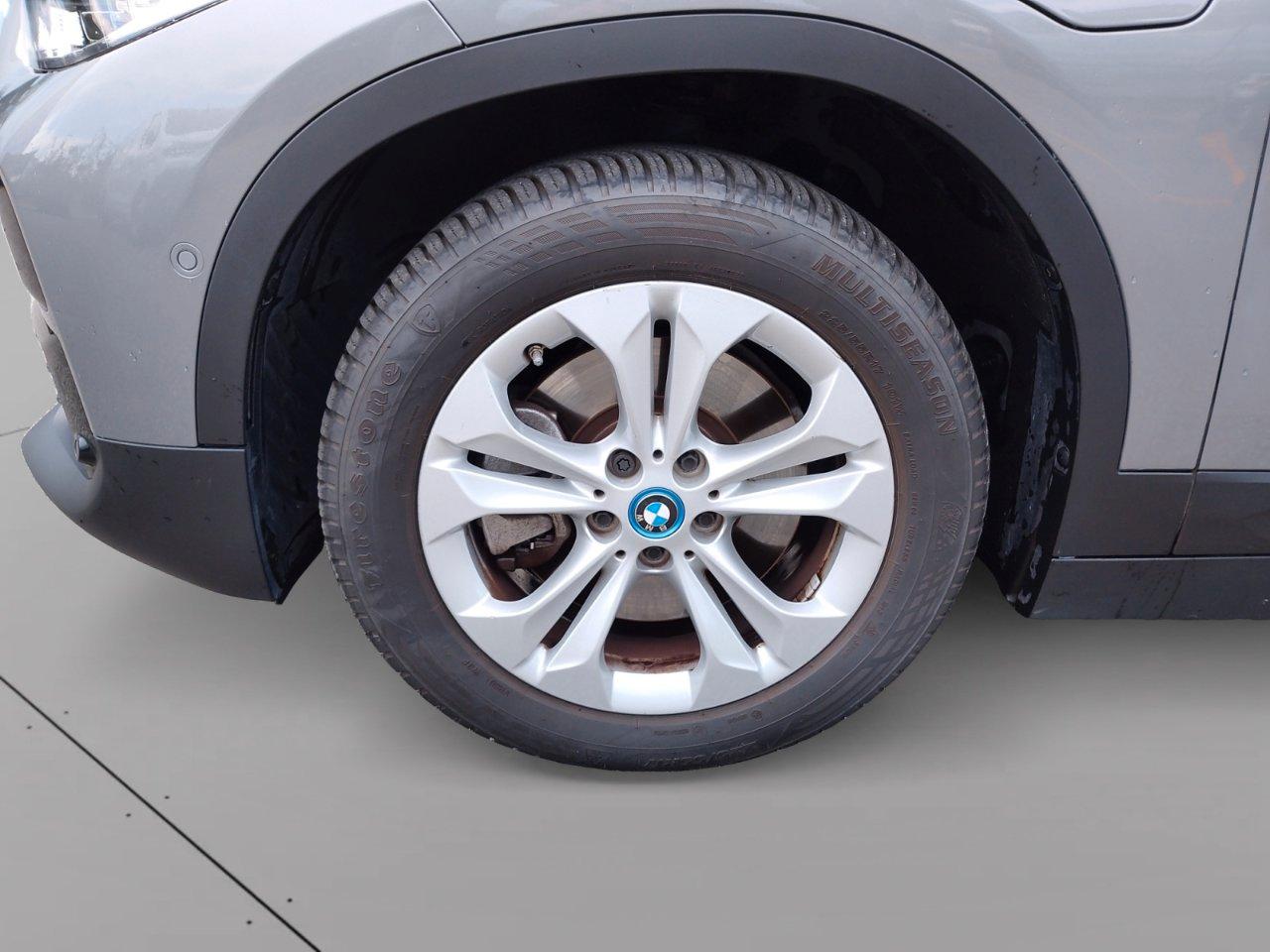BMW X2 xdrive25e Business X auto