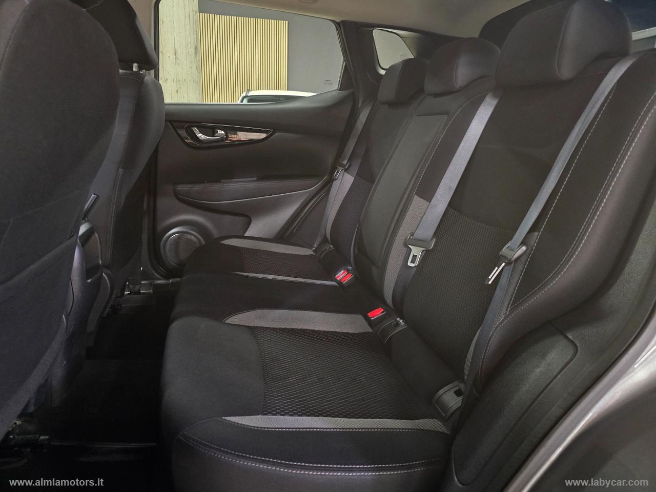 NISSAN Qashqai 1.5 dCi Acenta