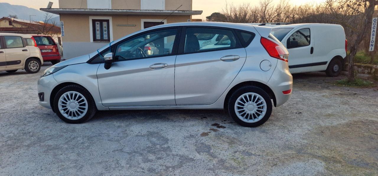 Ford Fiesta 1.4 5p. Bz.- GPL Titanium