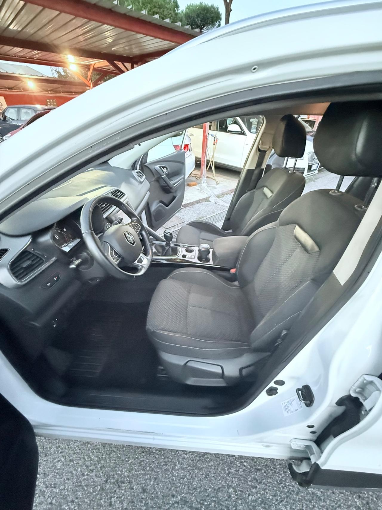 Renault Kadjar dCi 8V 110CV EDC Energy sport -