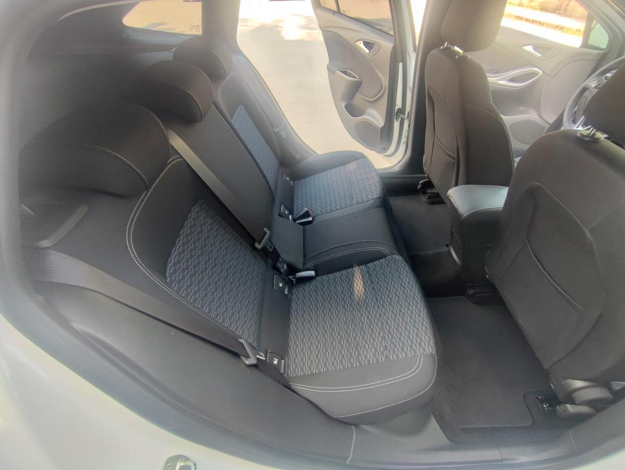 Opel Astra 1.6 CDTi 136CV aut. 5 porte Business