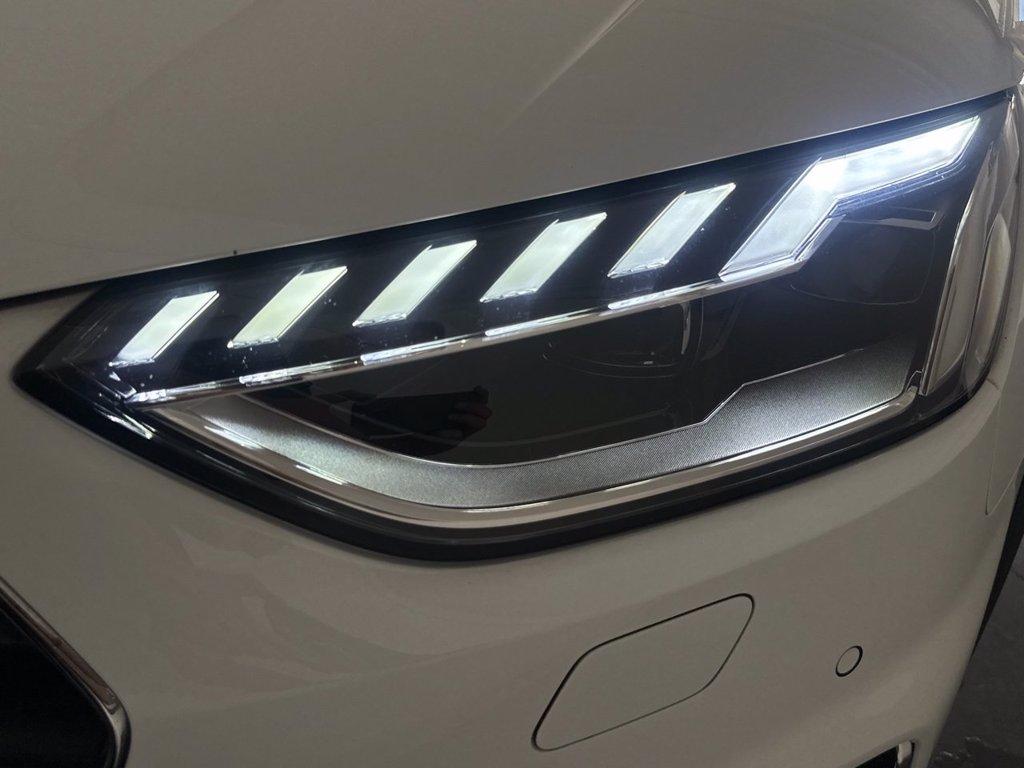 AUDI A4 allroad 40 2.0 tdi mhev identity contrast quattro 204cv s-tronic del 2024