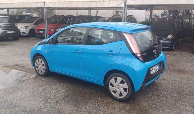 TOYOTA Aygo 1.0 VVT-i 69 CV 5 porte x-play TSS