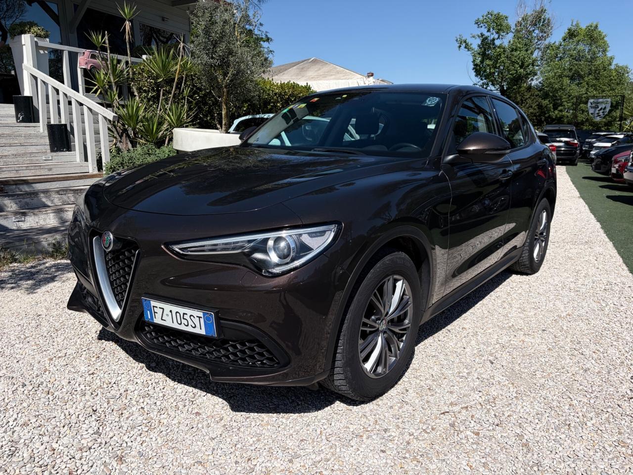 Alfa Romeo Stelvio 2.2 Turbodiesel 160 CV AT8 RWD Business