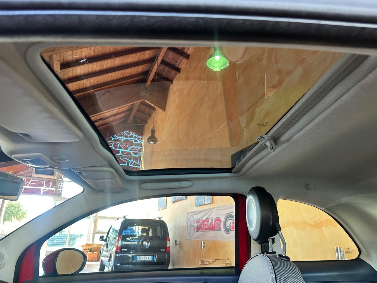 Fiat 500 1.2 Lounge tetto panoramico rossa 93.000km