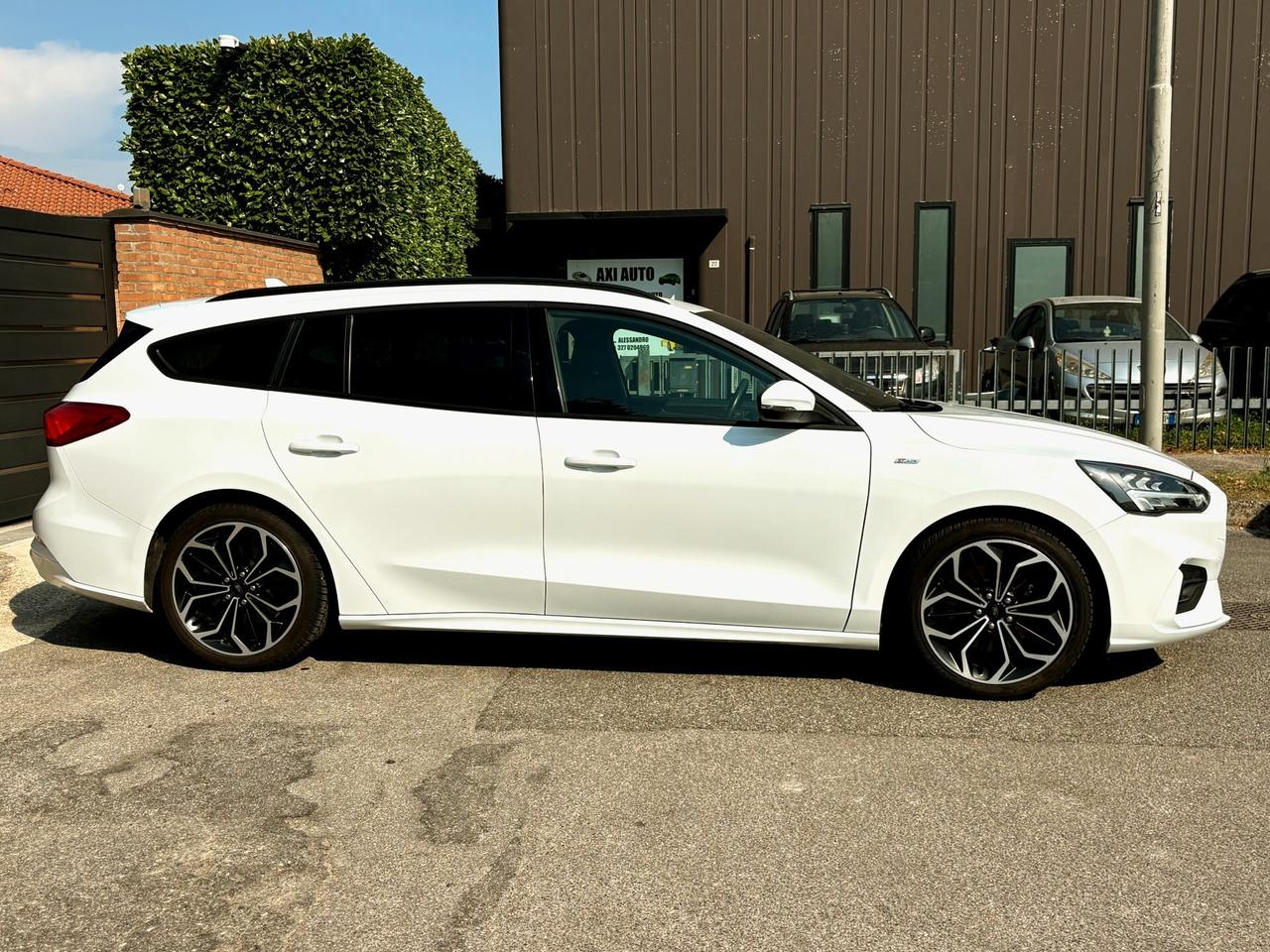 FORD FOCUS 1.5D aut.-ST LINE int/est-FULL-2019