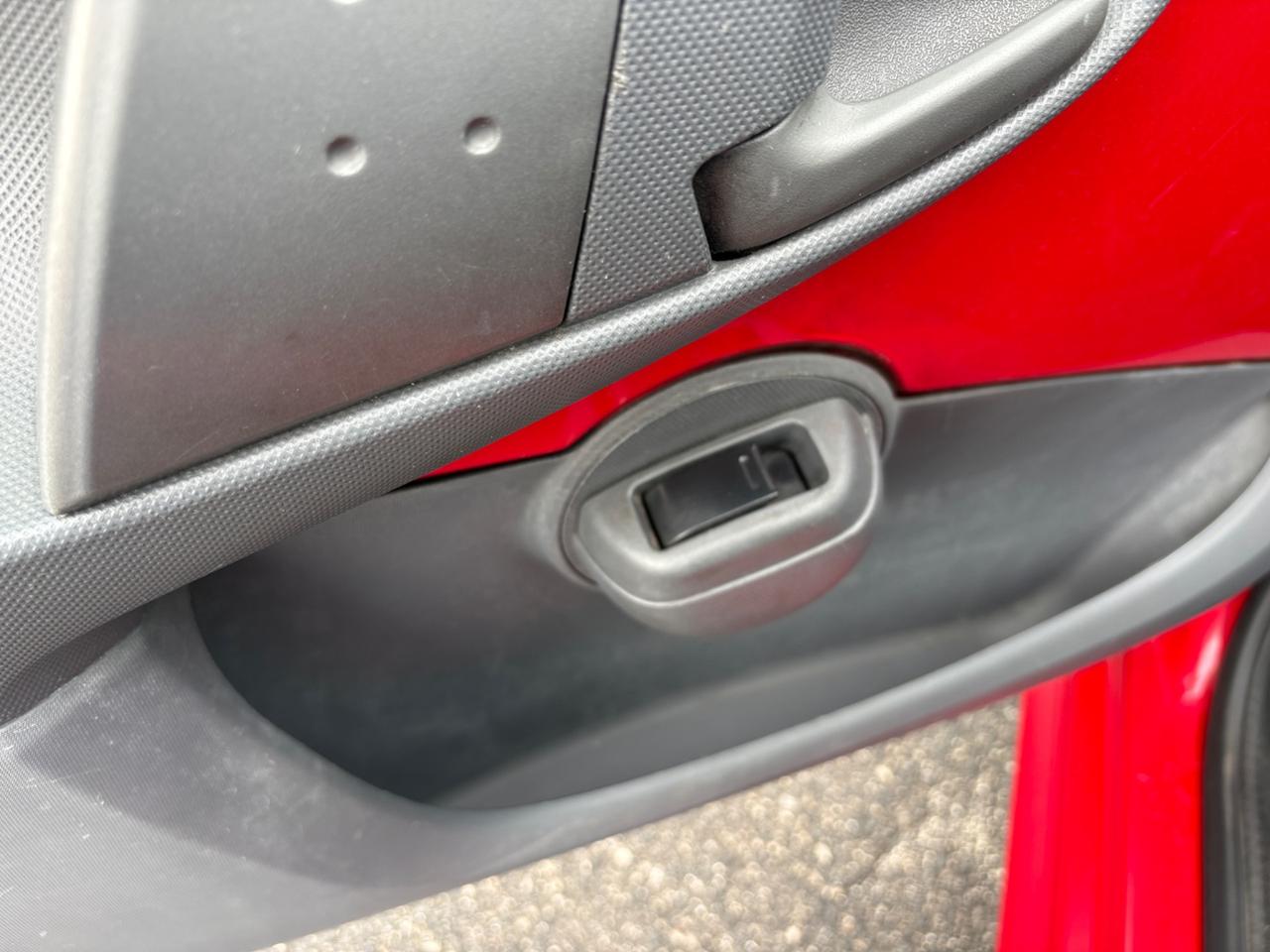 Peugeot 107 1.4 HDI*2009*OK NEOPATENTATI