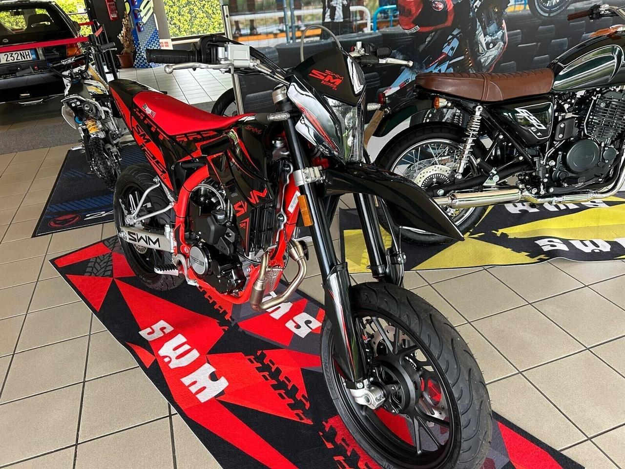 motard SM125 r 4tempi modello 2026 PREZZO PROMO FINO AL 30-04-2026