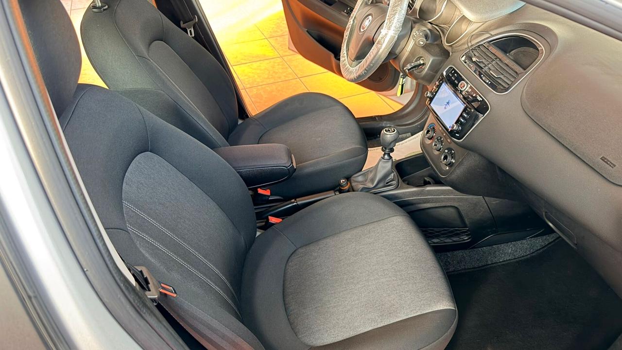 Fiat Punto BENZINA/GPL DELLA CASA SOLI 122000KM