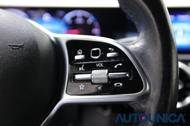 MERCEDES-BENZ A 180 D AUTOMATICA SPORT FARI FULL LED