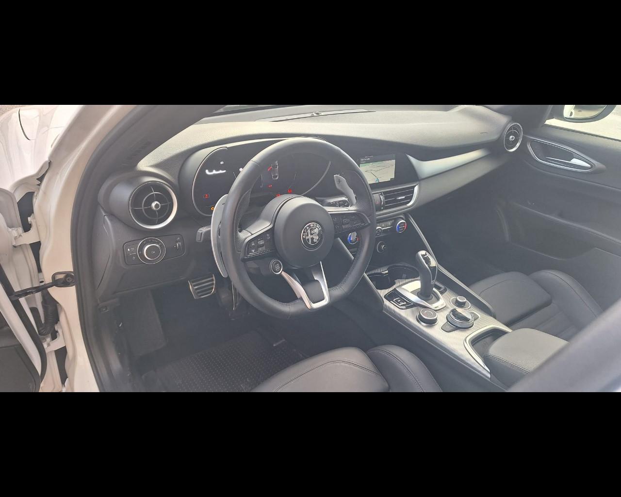 ALFA ROMEO Giulia (2016) - Giulia 2.2 Turbodiesel 160 CV AT8 Veloce