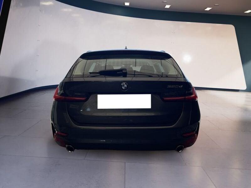 BMW Serie 3 320d 48V Touring Business Advantage