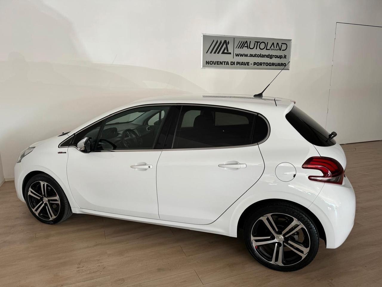 Peugeot 208 PureTech Turbo 110 S&S 5 porte GT Line
