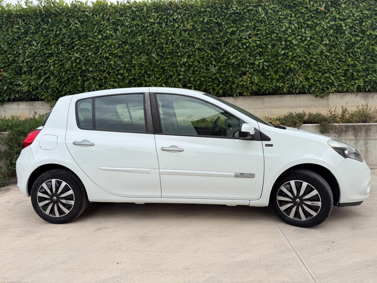 Renault Clio 1.2 16V 5 porte Yahoo!