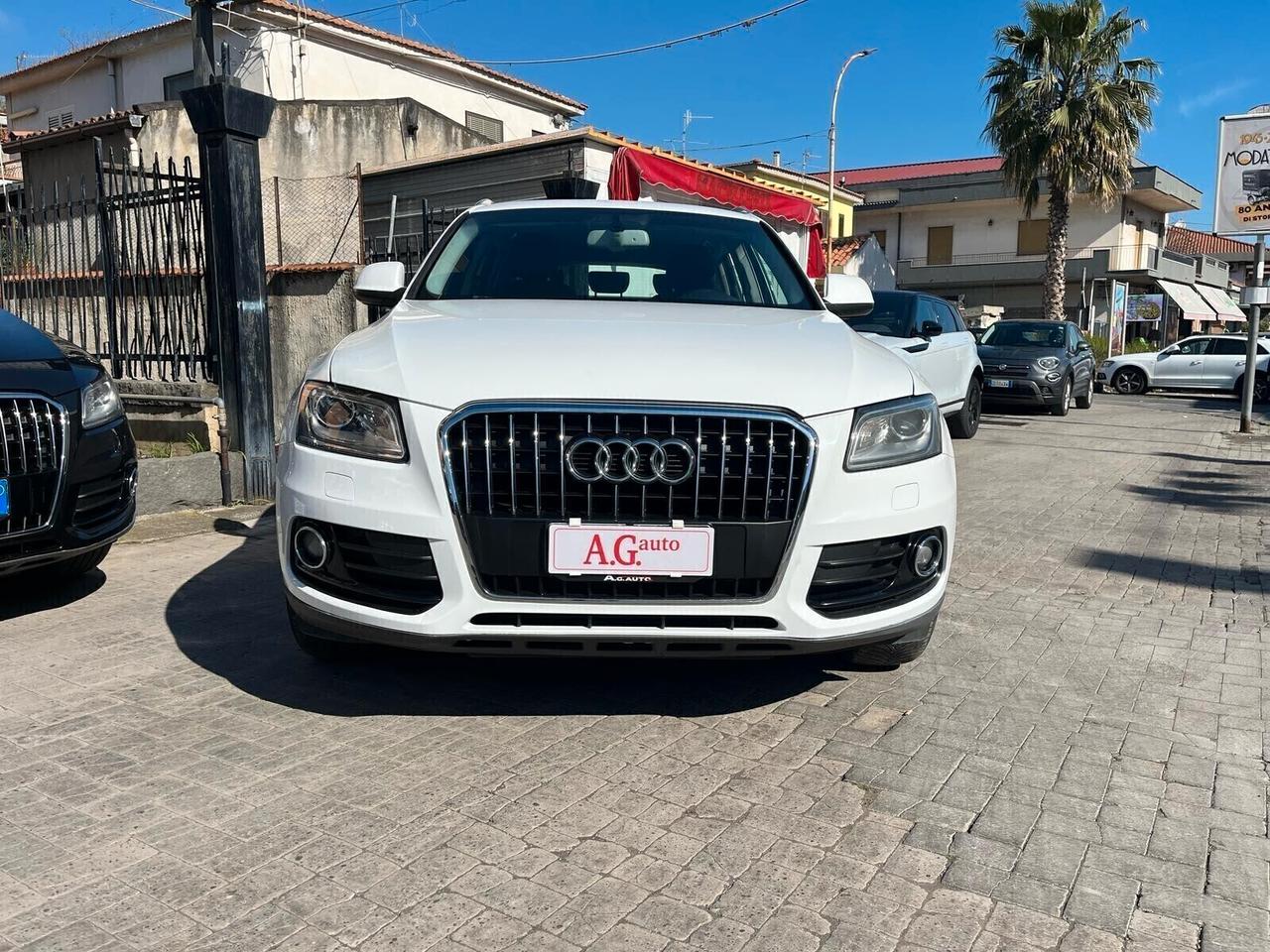 Audi Q5 2.0 TDI 143 CV Advanced