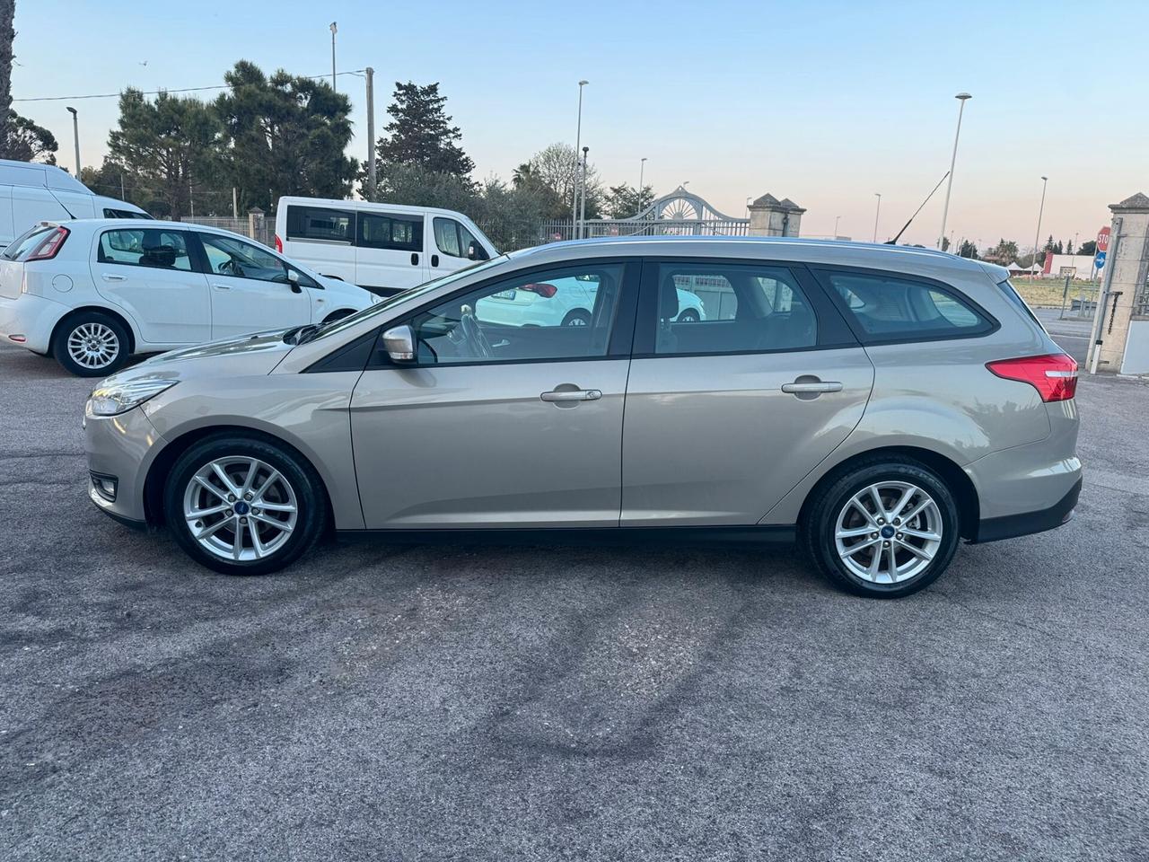 Ford Focus 1.5 TDCi 120 CV Start&Stop Powershift SW Titanium