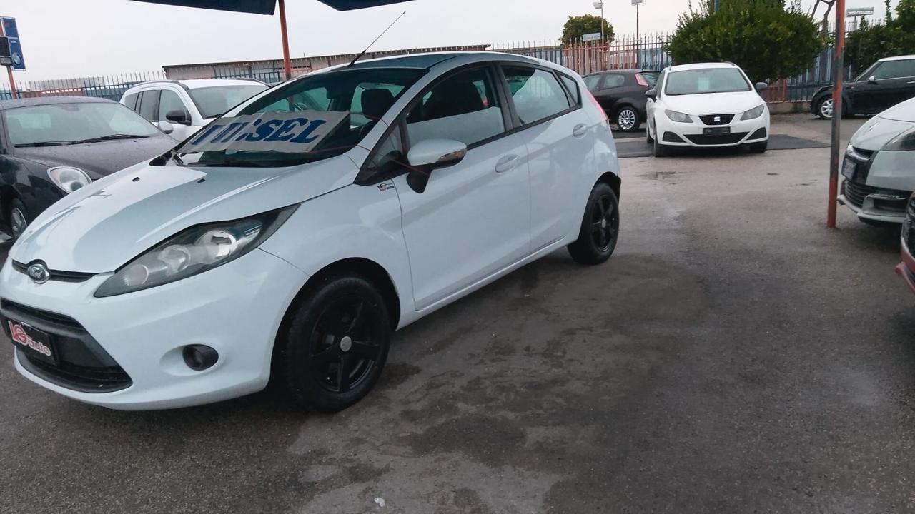 Ford Fiesta 1.4 TDCi 5p. Ghia