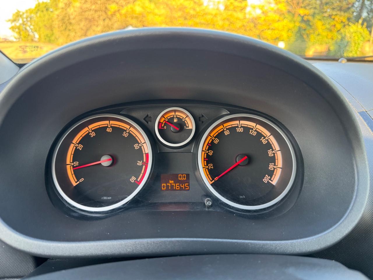 Opel Corsa 1.2 5 porte Cosmo