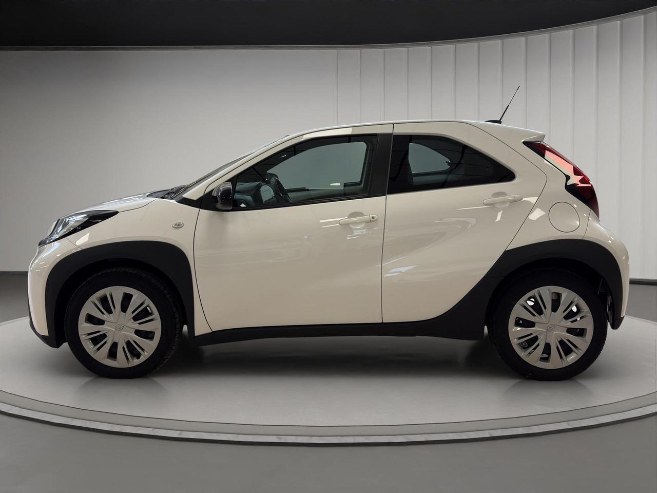 Toyota Aygo X 1.0 Active 72cv