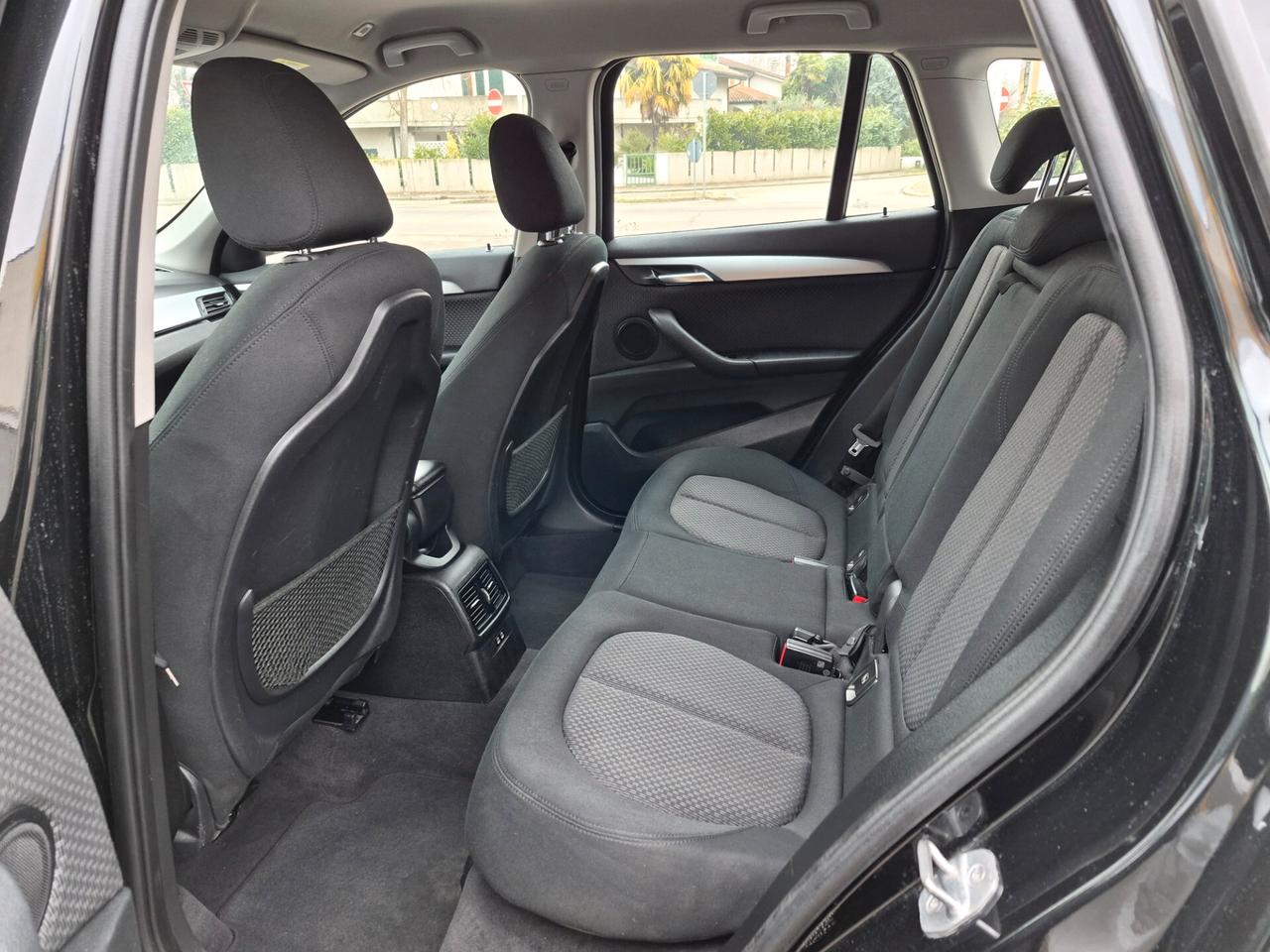 Bmw X1 sDrive18d Business Advantage Automatica