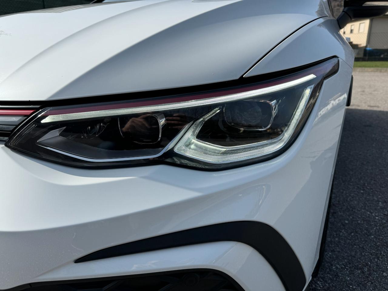 Volkswagen Golf GTI 2.0 TSI DSG