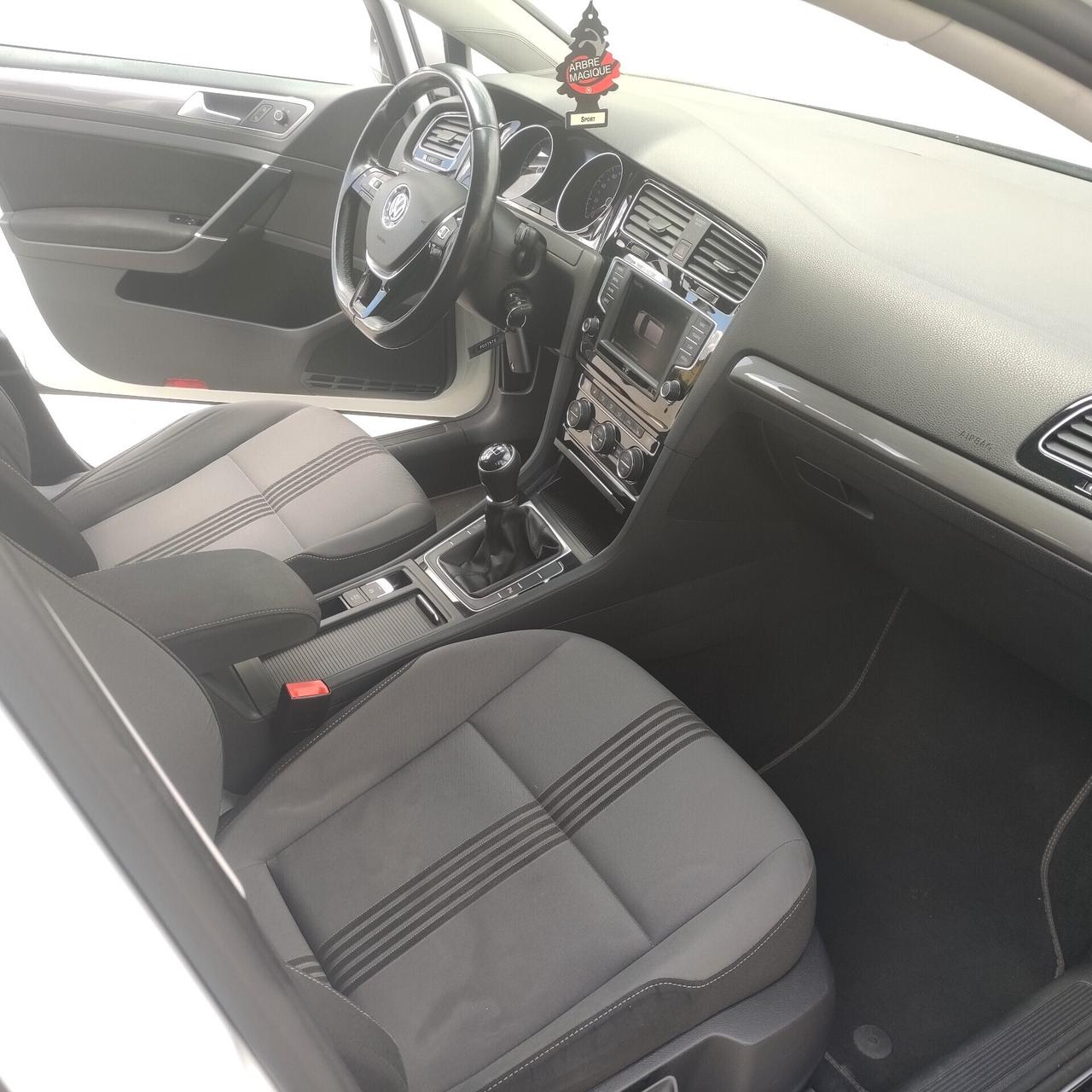 Volkswagen Golf 1.6 TDI 5p. Highline BlueMotion Technology