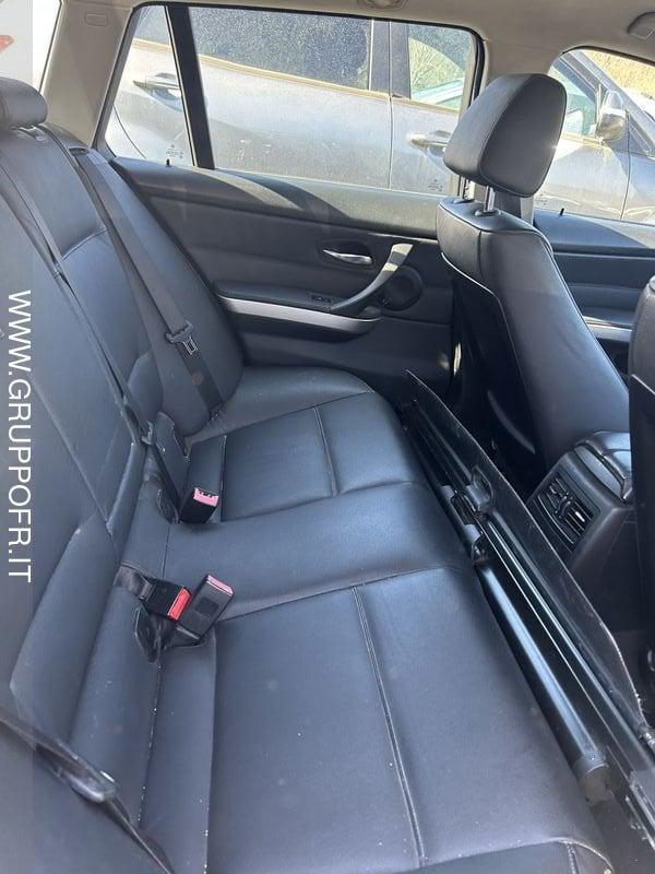 BMW Serie 3 (E90/91) 320d cat Futura