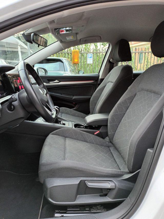 VOLKSWAGEN Golf 1000 TSI LIFE 110CV CARPLAY CLIMAUTO"16 ITALIA