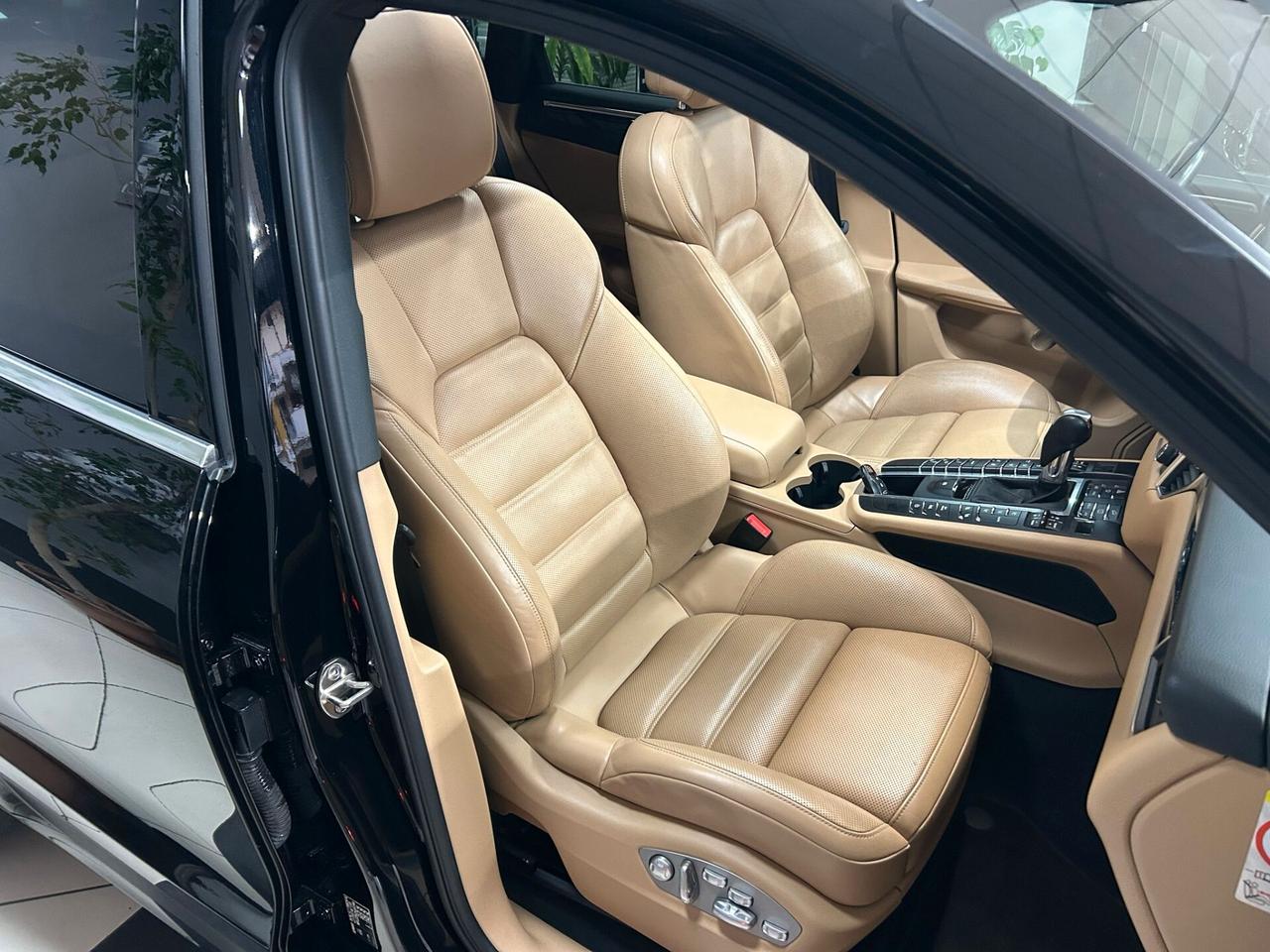 Porsche Macan S