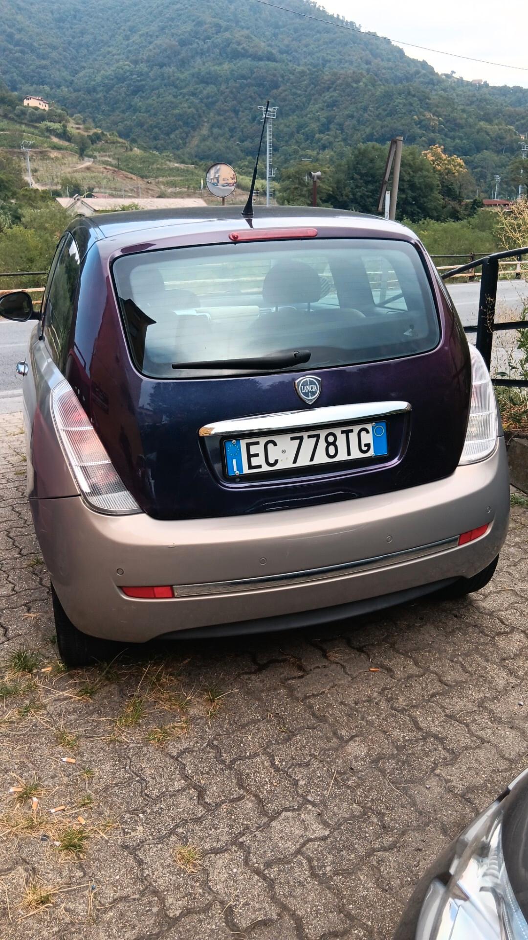Lancia Ypsilon 1.2 69 CV Elle