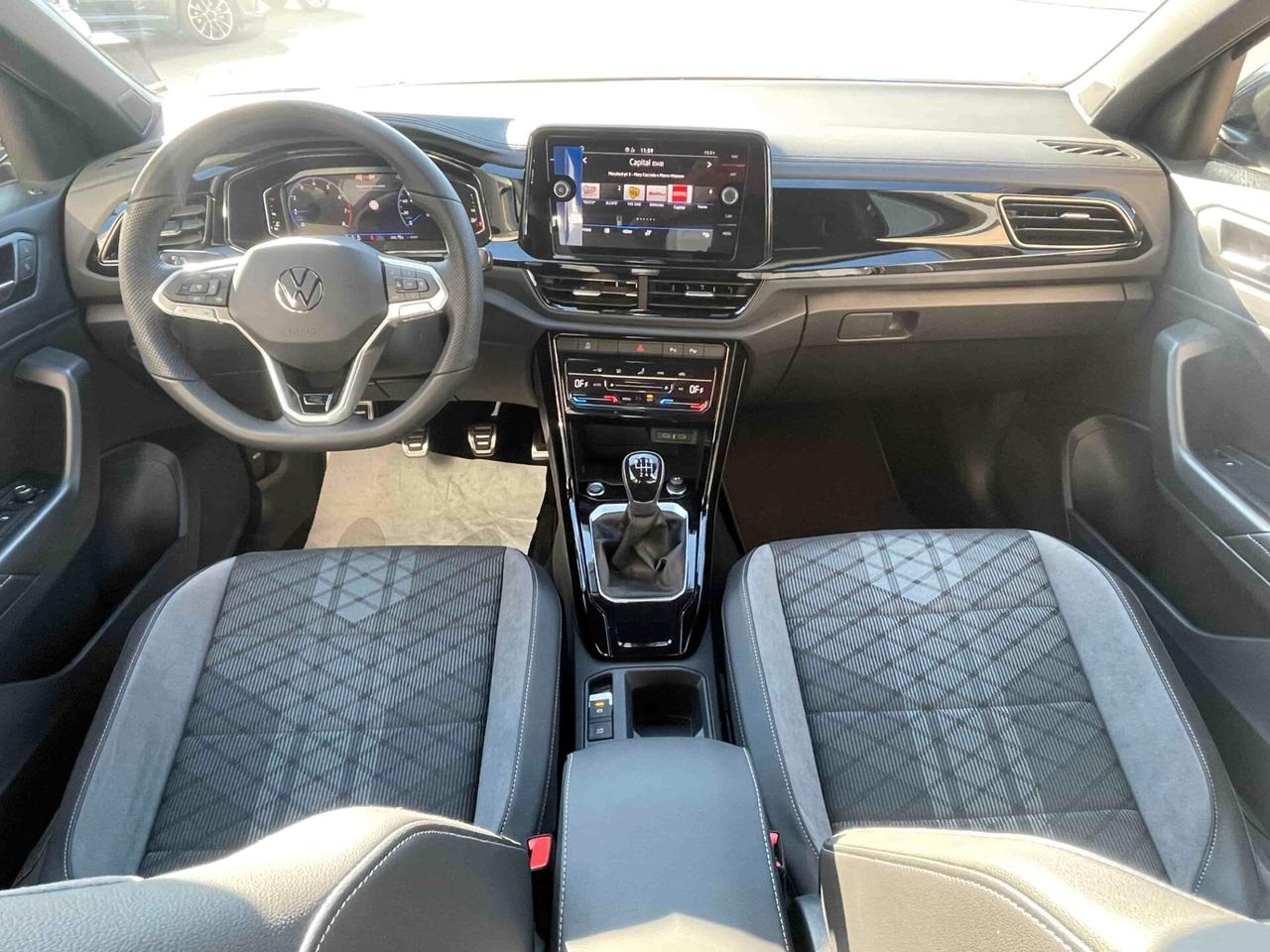 Volkswagen T-Roc 1.0 TSI 116 cv R-Line NEOPATENTATI