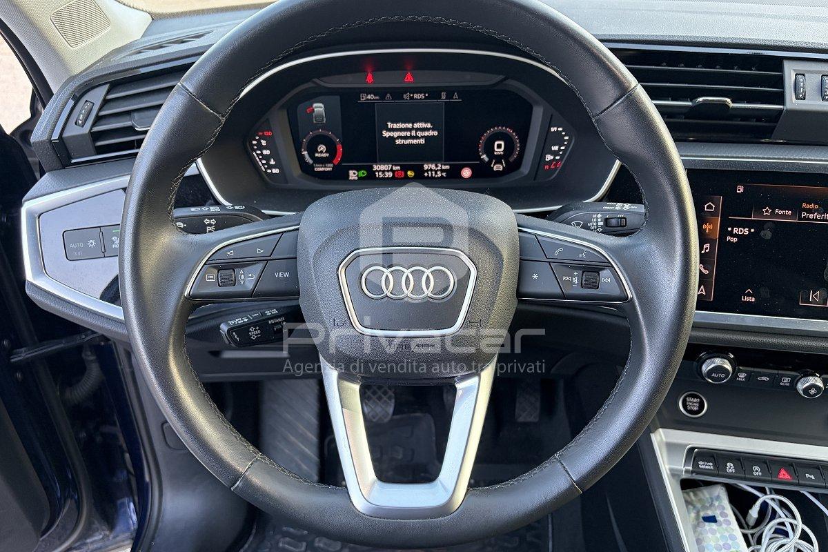 AUDI Q3 SPB 35 TFSI Business Plus