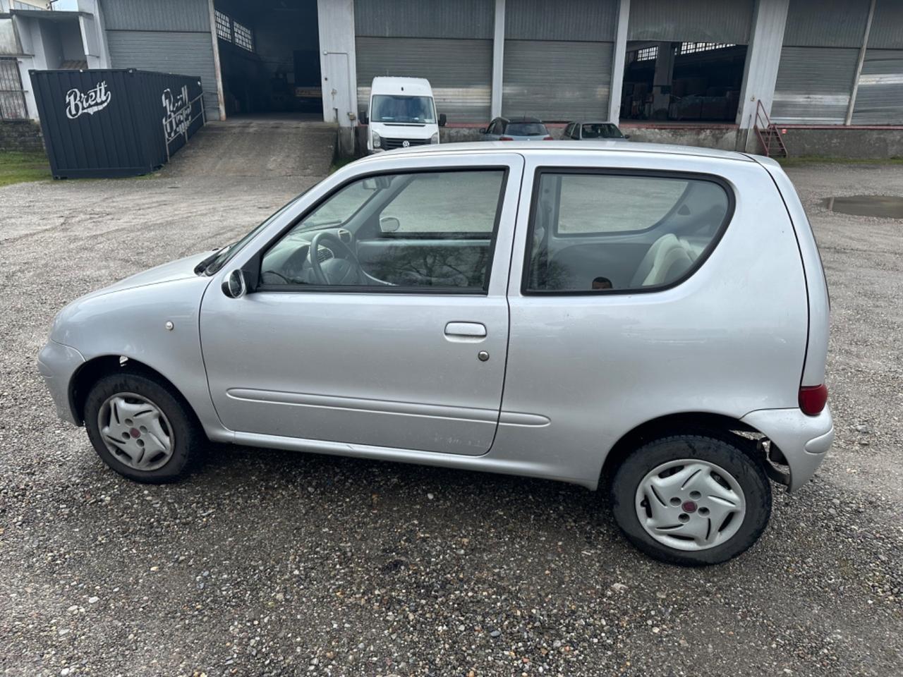 Fiat 600 1.1 Active