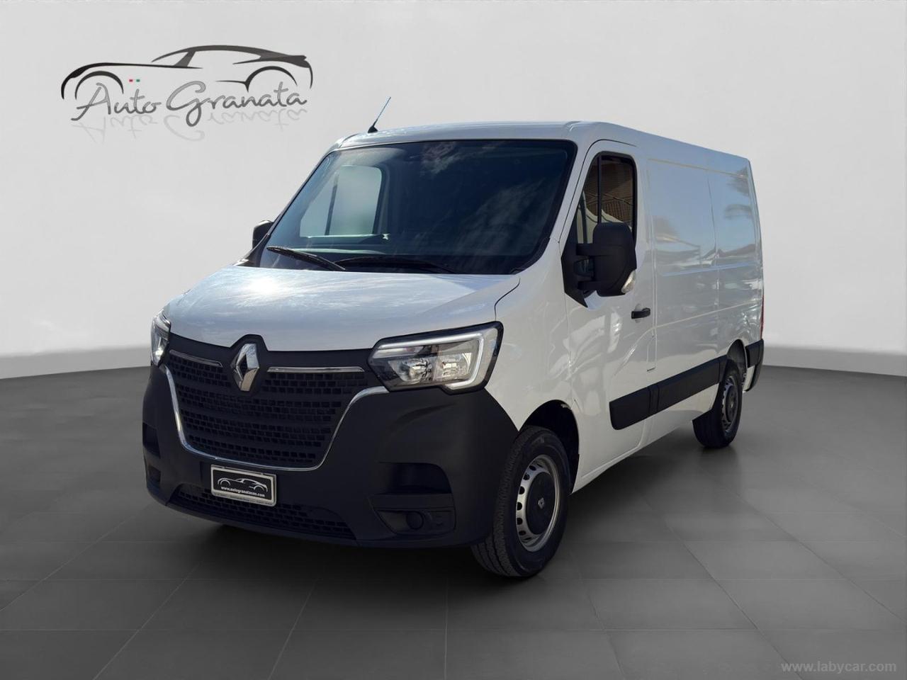 Master T28 2.3dCi135 PC-TM Furg. Ice