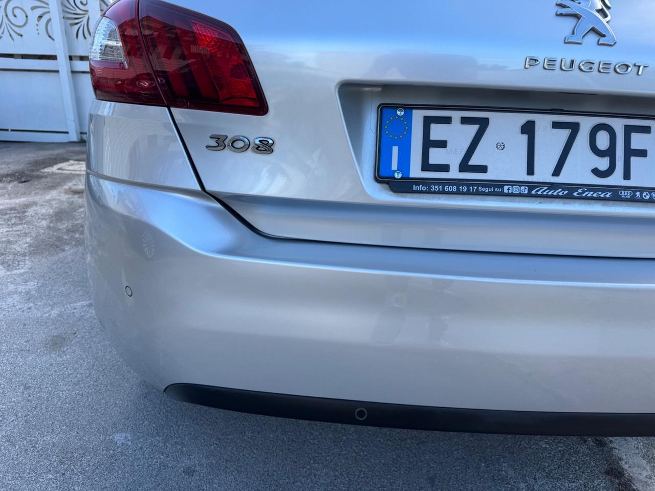 Peugeot 308 1.6 DIESEL 92CV 2015