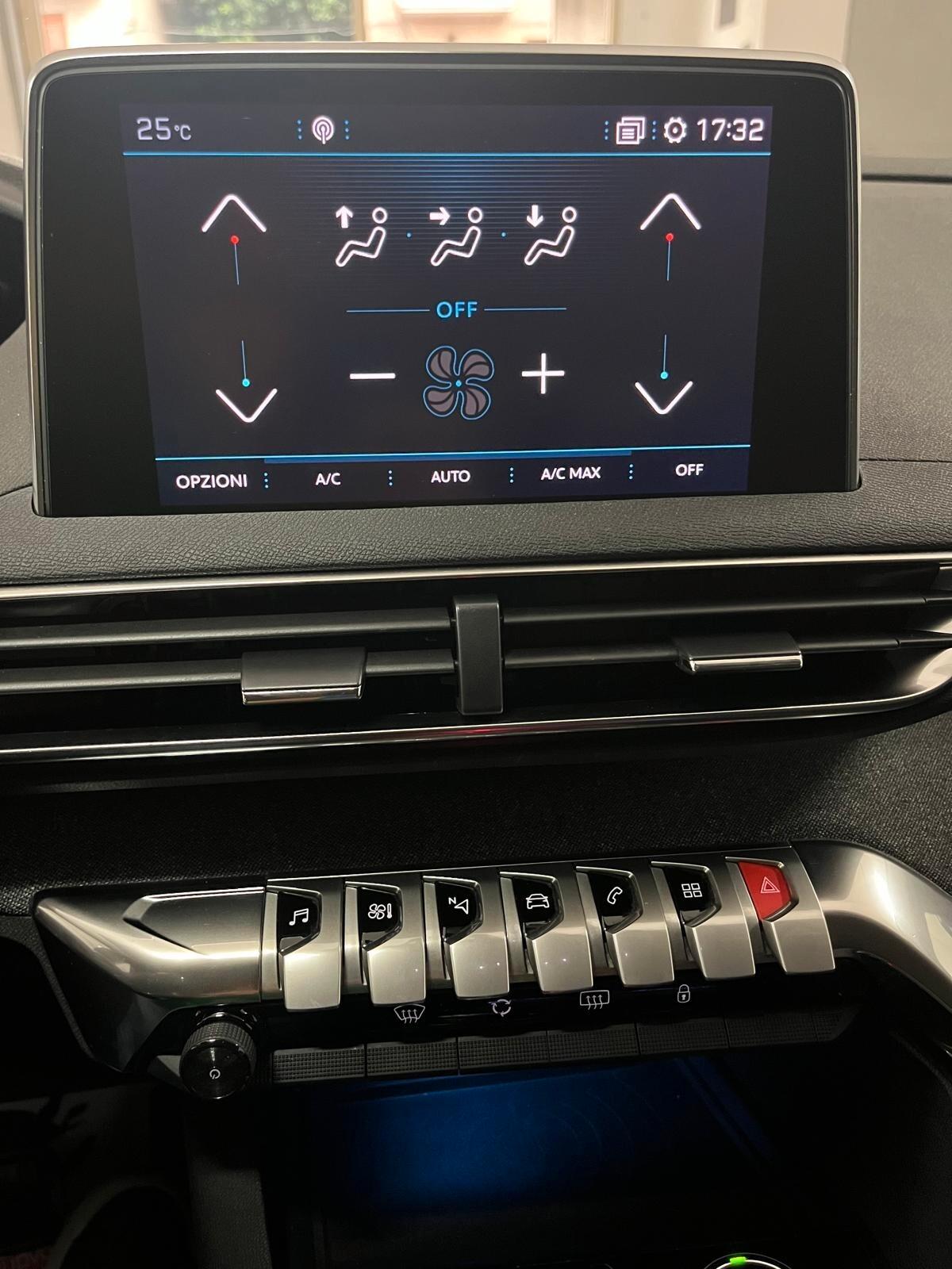 Peugeot 3008 BlueHDi 130 S&S EAT8 Allure