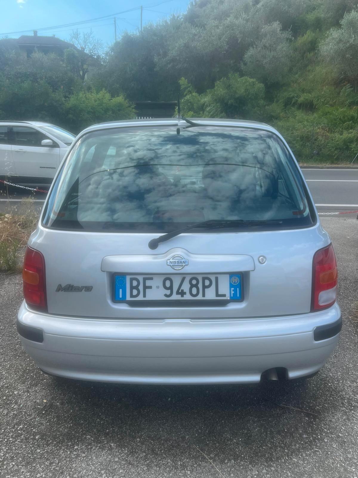 Nissan Micra 1.0i 16V cat 3 porte SE