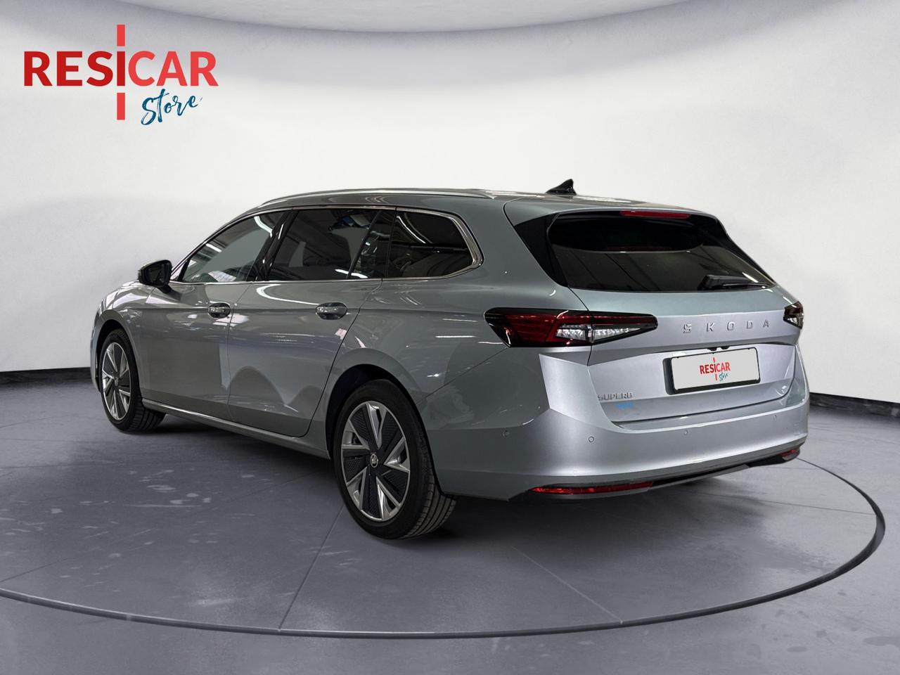 SKODA Superb Wagon Style 2,0 TDI 110 kW (150 CV) 7 marce - DSG