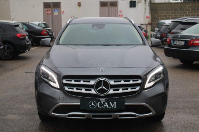 MERCEDES-BENZ GLA 180 d Sport