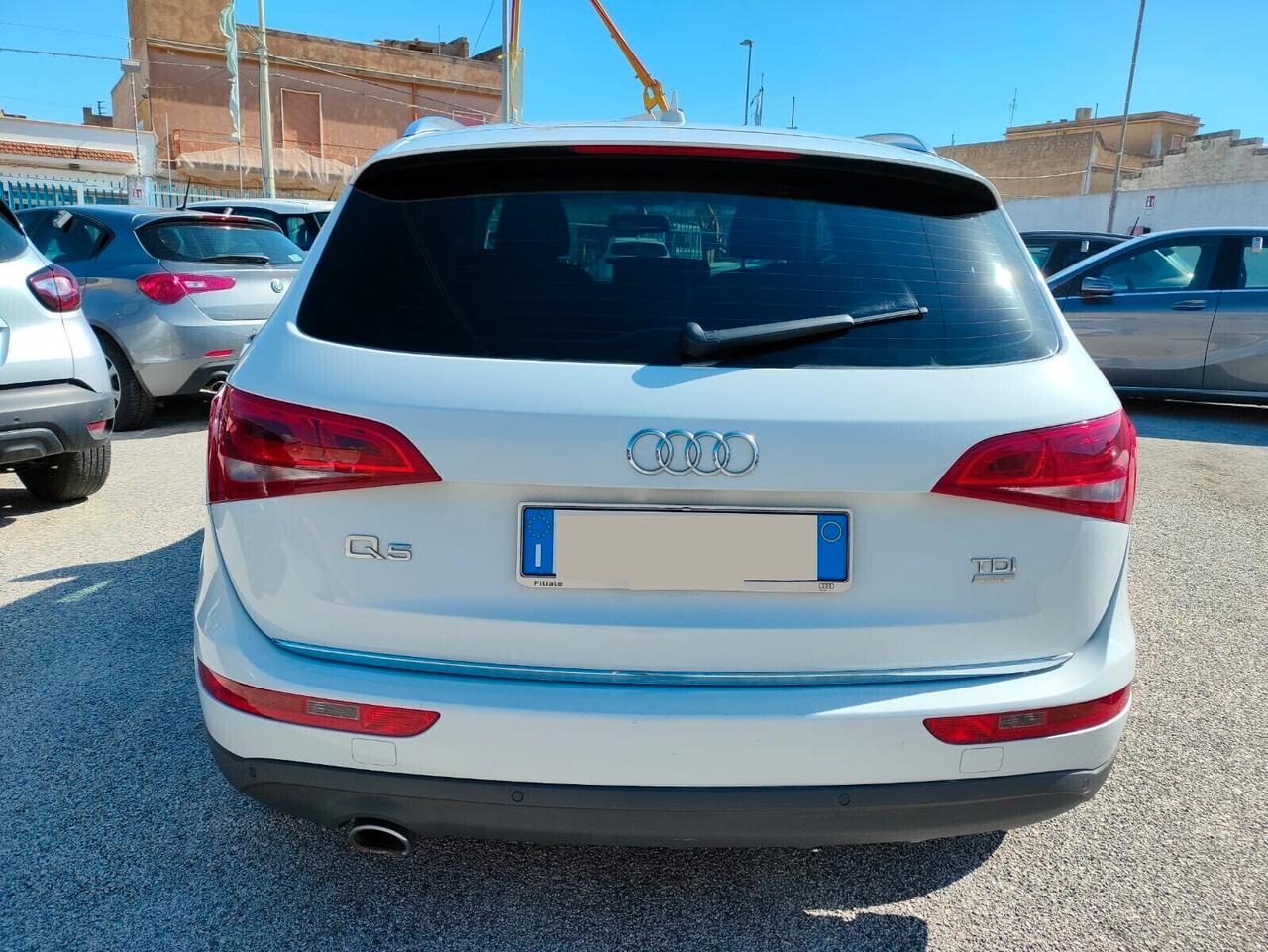 Audi Q5 2.0 TDI 150 CV ultra Business 2016
