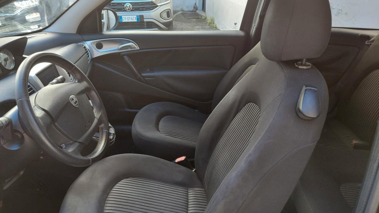 Lancia Ypsilon 1.4 New Oro Ecochic GPL